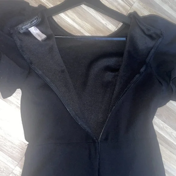 Black frills sleeve jumpsuit. - Picture 2 of 5